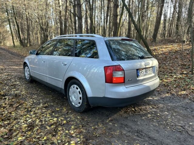 Серый Ауди А4, объемом двигателя 2 л и пробегом 280 тыс. км за 2250 $, фото 3 на Automoto.ua