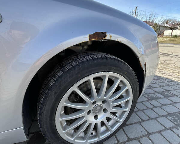 Серый Ауди А4, объемом двигателя 2.5 л и пробегом 280 тыс. км за 3500 $, фото 2 на Automoto.ua