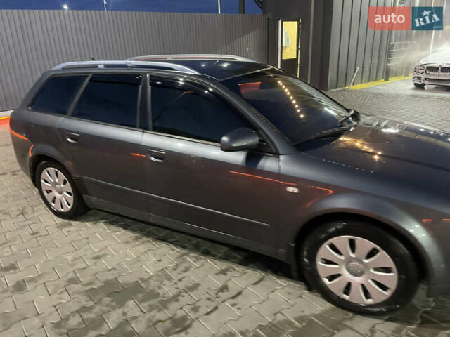 Ауді А4 2002 у Чернівцях на Automoto.ua Сірий Ауді А4, об'ємом двигуна 2.5 л та пробігом 290 тис. км за 5300 $, фото 16 на Automoto.ua