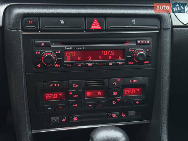 Сірий Ауді А4, об'ємом двигуна 1.8 л та пробігом 211 тис. км за 5850 $, фото 42 на Automoto.ua