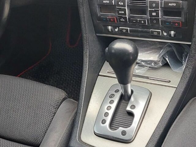 Серый Ауди А4, объемом двигателя 1.8 л и пробегом 239 тыс. км за 6300 $, фото 9 на Automoto.ua