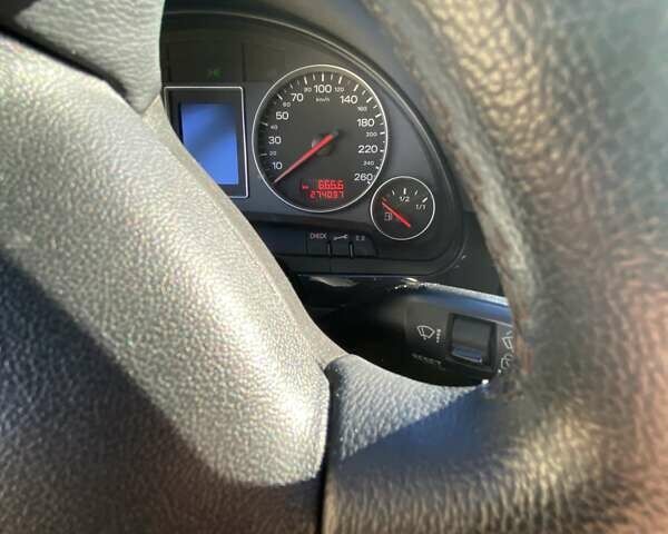 Серый Ауди А4, объемом двигателя 1.98 л и пробегом 274 тыс. км за 4000 $, фото 9 на Automoto.ua