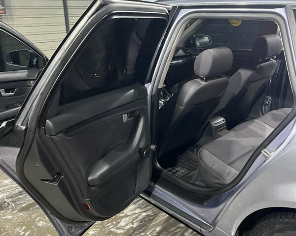 Сірий Ауді А4, об'ємом двигуна 1.78 л та пробігом 277 тис. км за 6000 $, фото 3 на Automoto.ua