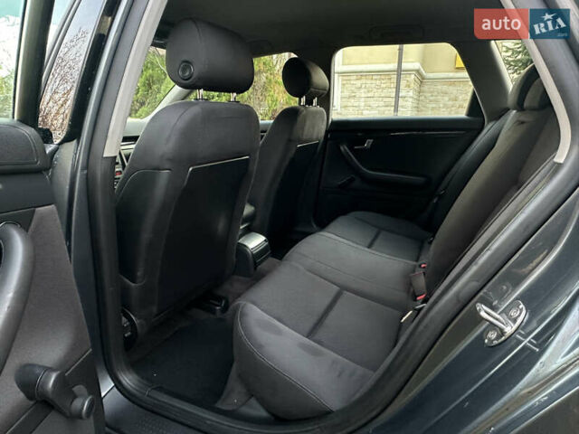 Сірий Ауді А4, об'ємом двигуна 1.6 л та пробігом 218 тис. км за 5350 $, фото 26 на Automoto.ua