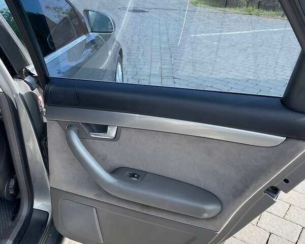 Серый Ауди А4, объемом двигателя 1.9 л и пробегом 272 тыс. км за 6500 $, фото 22 на Automoto.ua