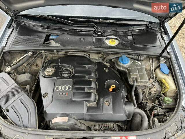 Сірий Ауді А4, об'ємом двигуна 1.9 л та пробігом 450 тис. км за 5200 $, фото 11 на Automoto.ua