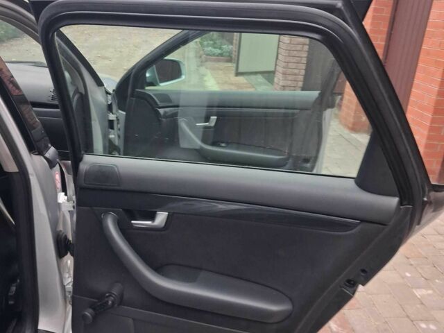 Серый Ауди А4, объемом двигателя 1.6 л и пробегом 222 тыс. км за 4900 $, фото 12 на Automoto.ua