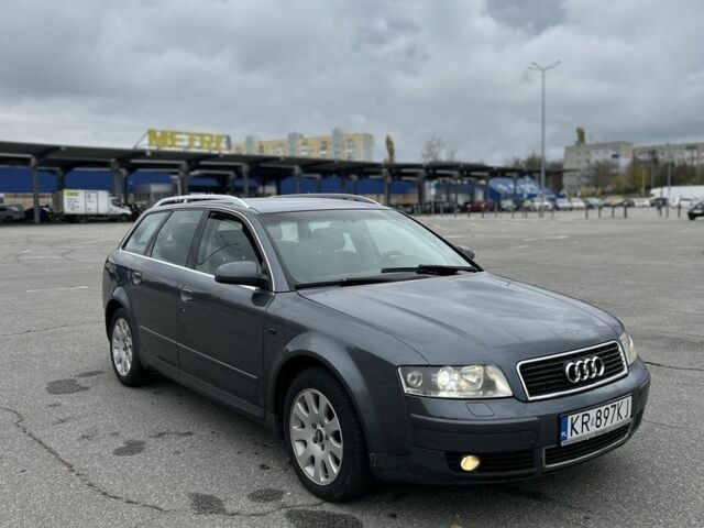 Серый Ауди А4, объемом двигателя 2.5 л и пробегом 272 тыс. км за 2900 $, фото 1 на Automoto.ua