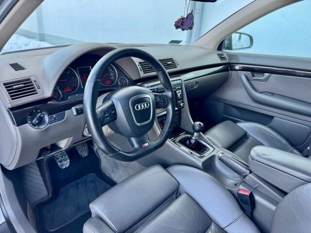 Серый Ауди А4, объемом двигателя 1.9 л и пробегом 265 тыс. км за 1900 $, фото 4 на Automoto.ua