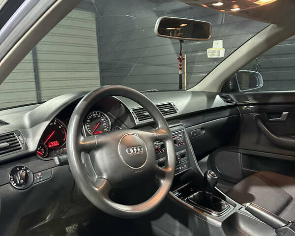 Сірий Ауді А4, об'ємом двигуна 1.78 л та пробігом 277 тис. км за 6000 $, фото 20 на Automoto.ua
