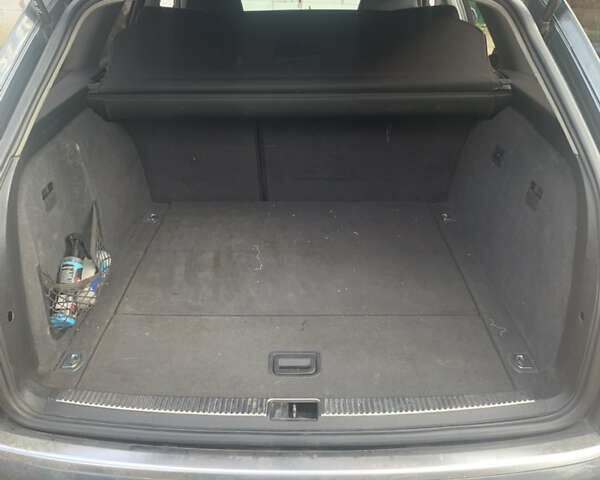 Серый Ауди А4, объемом двигателя 2.5 л и пробегом 400 тыс. км за 5000 $, фото 7 на Automoto.ua