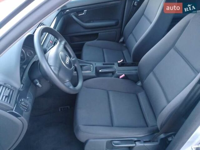 Сірий Ауді А4, об'ємом двигуна 1.6 л та пробігом 162 тис. км за 5450 $, фото 19 на Automoto.ua
