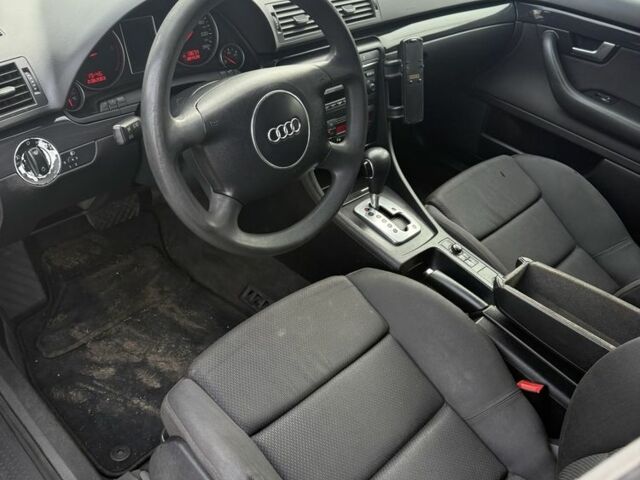 Сірий Ауді А4, об'ємом двигуна 2.5 л та пробігом 300 тис. км за 3100 $, фото 9 на Automoto.ua