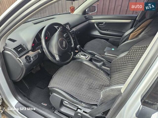 Серый Ауди А4, объемом двигателя 2.5 л и пробегом 260 тыс. км за 6000 $, фото 4 на Automoto.ua