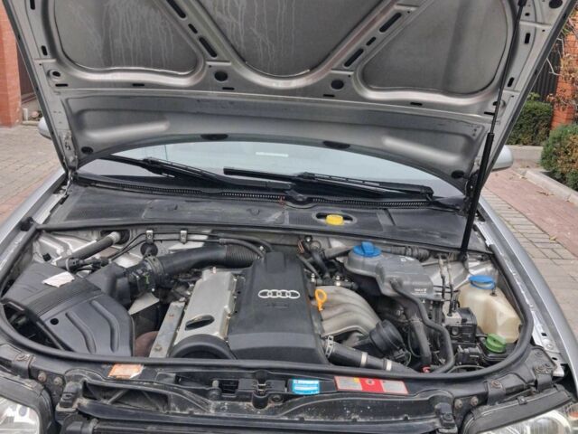 Серый Ауди А4, объемом двигателя 1.6 л и пробегом 222 тыс. км за 4900 $, фото 6 на Automoto.ua