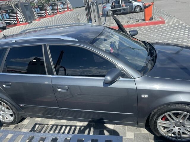 Серый Ауди А4, объемом двигателя 0 л и пробегом 3 тыс. км за 5100 $, фото 1 на Automoto.ua