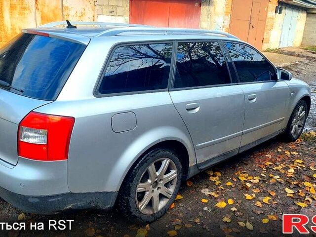 Серый Ауди А4, объемом двигателя 2.5 л и пробегом 250 тыс. км за 4500 $, фото 1 на Automoto.ua