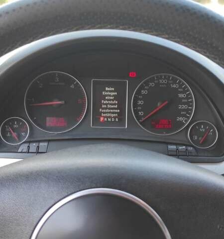 Серый Ауди А4, объемом двигателя 0 л и пробегом 330 тыс. км за 6000 $, фото 7 на Automoto.ua