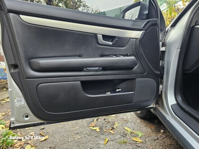 Серый Ауди А4, объемом двигателя 2.5 л и пробегом 260 тыс. км за 6000 $, фото 6 на Automoto.ua