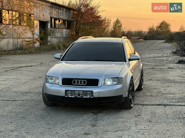 Серый Ауди А4, объемом двигателя 2.5 л и пробегом 340 тыс. км за 2100 $, фото 2 на Automoto.ua