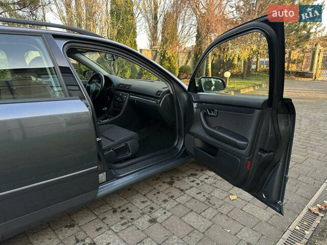 Сірий Ауді А4, об'ємом двигуна 1.6 л та пробігом 218 тис. км за 5350 $, фото 31 на Automoto.ua