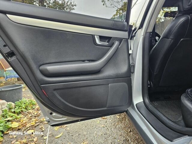 Серый Ауди А4, объемом двигателя 2.5 л и пробегом 260 тыс. км за 6000 $, фото 10 на Automoto.ua