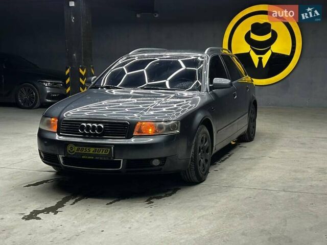 Серый Ауди А4, объемом двигателя 2 л и пробегом 284 тыс. км за 4600 $, фото 2 на Automoto.ua