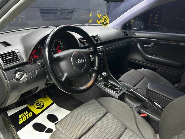 Серый Ауди А4, объемом двигателя 2 л и пробегом 284 тыс. км за 4600 $, фото 7 на Automoto.ua