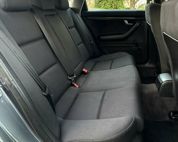 Сірий Ауді А4, об'ємом двигуна 1.6 л та пробігом 218 тис. км за 5350 $, фото 30 на Automoto.ua