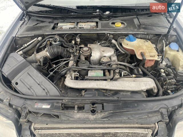 Серый Ауди А4, объемом двигателя 2.5 л и пробегом 385 тыс. км за 4750 $, фото 9 на Automoto.ua