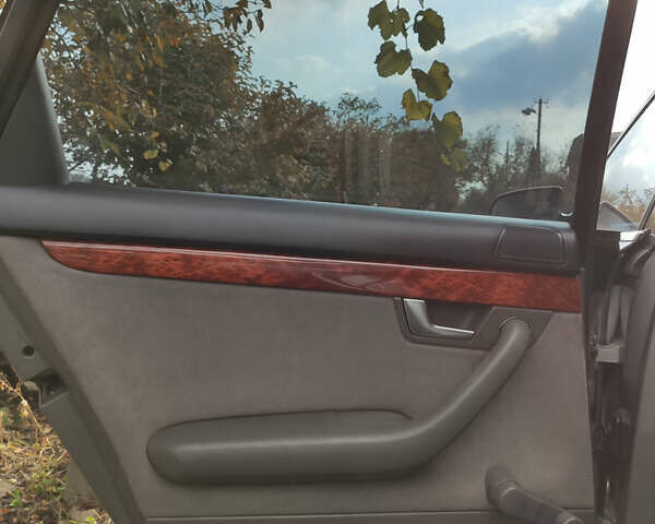 Серый Ауди А4, объемом двигателя 1.9 л и пробегом 407 тыс. км за 5000 $, фото 14 на Automoto.ua