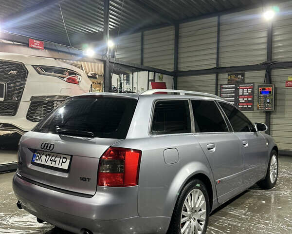 Сірий Ауді А4, об'ємом двигуна 1.78 л та пробігом 277 тис. км за 6000 $, фото 17 на Automoto.ua