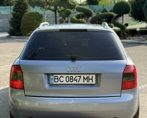 Серый Ауди А4, объемом двигателя 1.78 л и пробегом 300 тыс. км за 4000 $, фото 6 на Automoto.ua