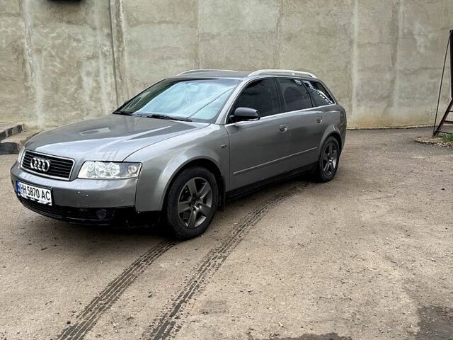 Сірий Ауді А4, об'ємом двигуна 2.5 л та пробігом 280 тис. км за 3300 $, фото 1 на Automoto.ua