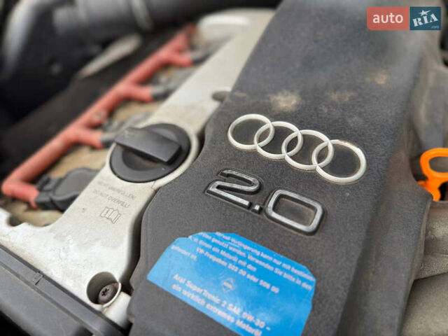 Сірий Ауді А4, об'ємом двигуна 1.98 л та пробігом 210 тис. км за 5000 $, фото 59 на Automoto.ua