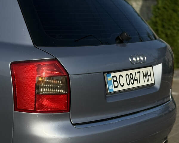 Серый Ауди А4, объемом двигателя 1.78 л и пробегом 300 тыс. км за 4000 $, фото 3 на Automoto.ua