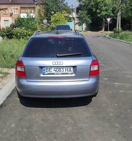 Серый Ауди А4, объемом двигателя 0 л и пробегом 330 тыс. км за 6000 $, фото 3 на Automoto.ua