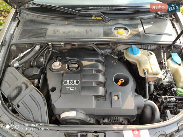 Серый Ауди А4, объемом двигателя 1.9 л и пробегом 407 тыс. км за 5000 $, фото 15 на Automoto.ua