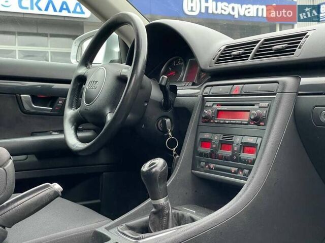 Серый Ауди А4, объемом двигателя 2 л и пробегом 208 тыс. км за 5250 $, фото 32 на Automoto.ua