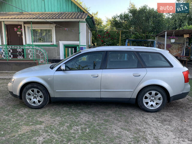 Серый Ауди А4, объемом двигателя 1.6 л и пробегом 316 тыс. км за 4500 $, фото 3 на Automoto.ua