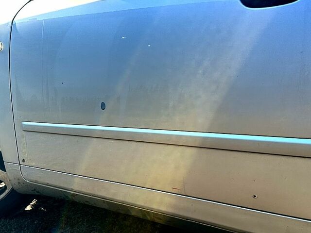 Серый Ауди А4, объемом двигателя 1.9 л и пробегом 445 тыс. км за 5500 $, фото 5 на Automoto.ua