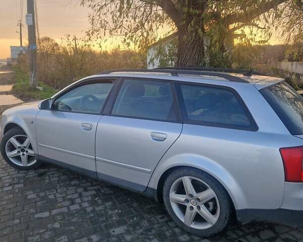 Серый Ауди А4, объемом двигателя 2.5 л и пробегом 418 тыс. км за 3500 $, фото 3 на Automoto.ua