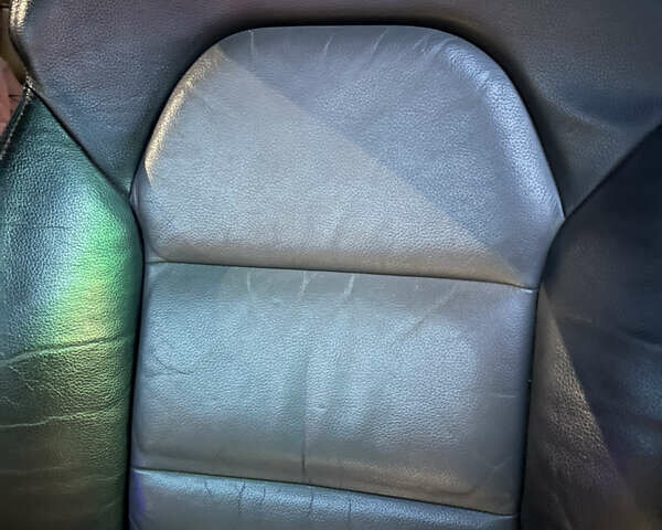 Серый Ауди А4, объемом двигателя 2.5 л и пробегом 379 тыс. км за 4700 $, фото 11 на Automoto.ua