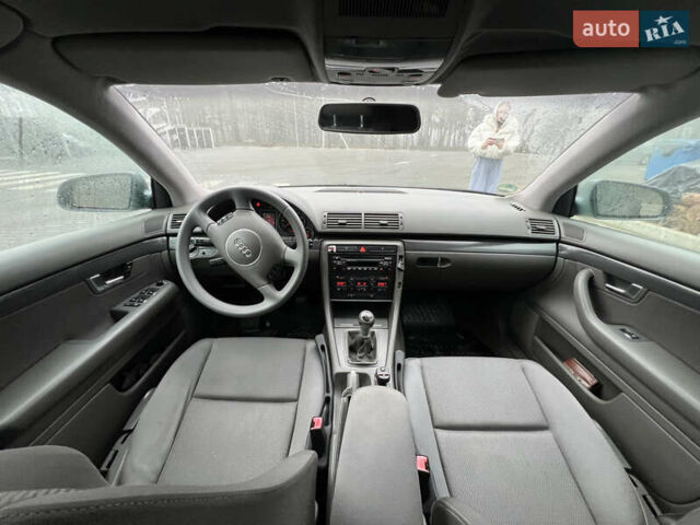 Серый Ауди А4, объемом двигателя 2.5 л и пробегом 347 тыс. км за 4300 $, фото 6 на Automoto.ua