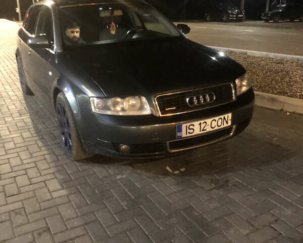 Серый Ауди А4, объемом двигателя 2.5 л и пробегом 299 тыс. км за 2400 $, фото 4 на Automoto.ua