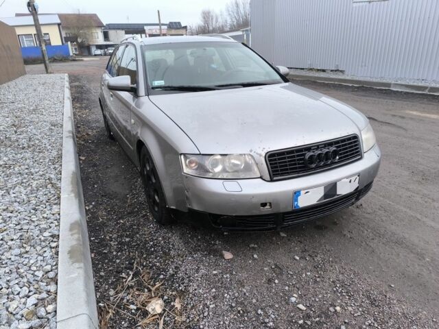 Серый Ауди А4, объемом двигателя 2 л и пробегом 400 тыс. км за 1900 $, фото 4 на Automoto.ua