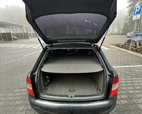 Серый Ауди А4, объемом двигателя 2.5 л и пробегом 347 тыс. км за 4300 $, фото 7 на Automoto.ua