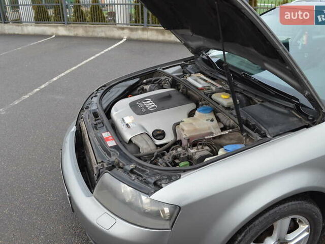 Серый Ауди А4, объемом двигателя 2.5 л и пробегом 390 тыс. км за 5500 $, фото 39 на Automoto.ua