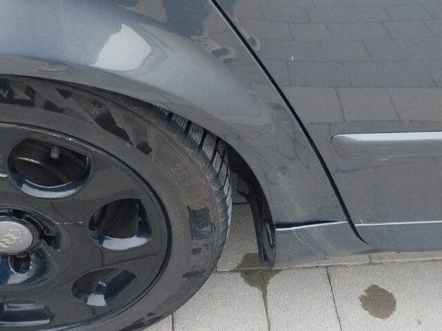 Серый Ауди А4, объемом двигателя 1.8 л и пробегом 239 тыс. км за 6300 $, фото 8 на Automoto.ua