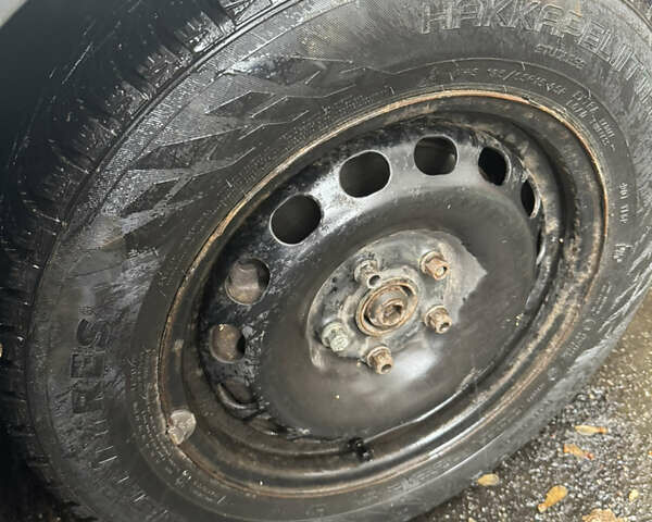 Серый Ауди А4, объемом двигателя 1.9 л и пробегом 407 тыс. км за 5000 $, фото 35 на Automoto.ua